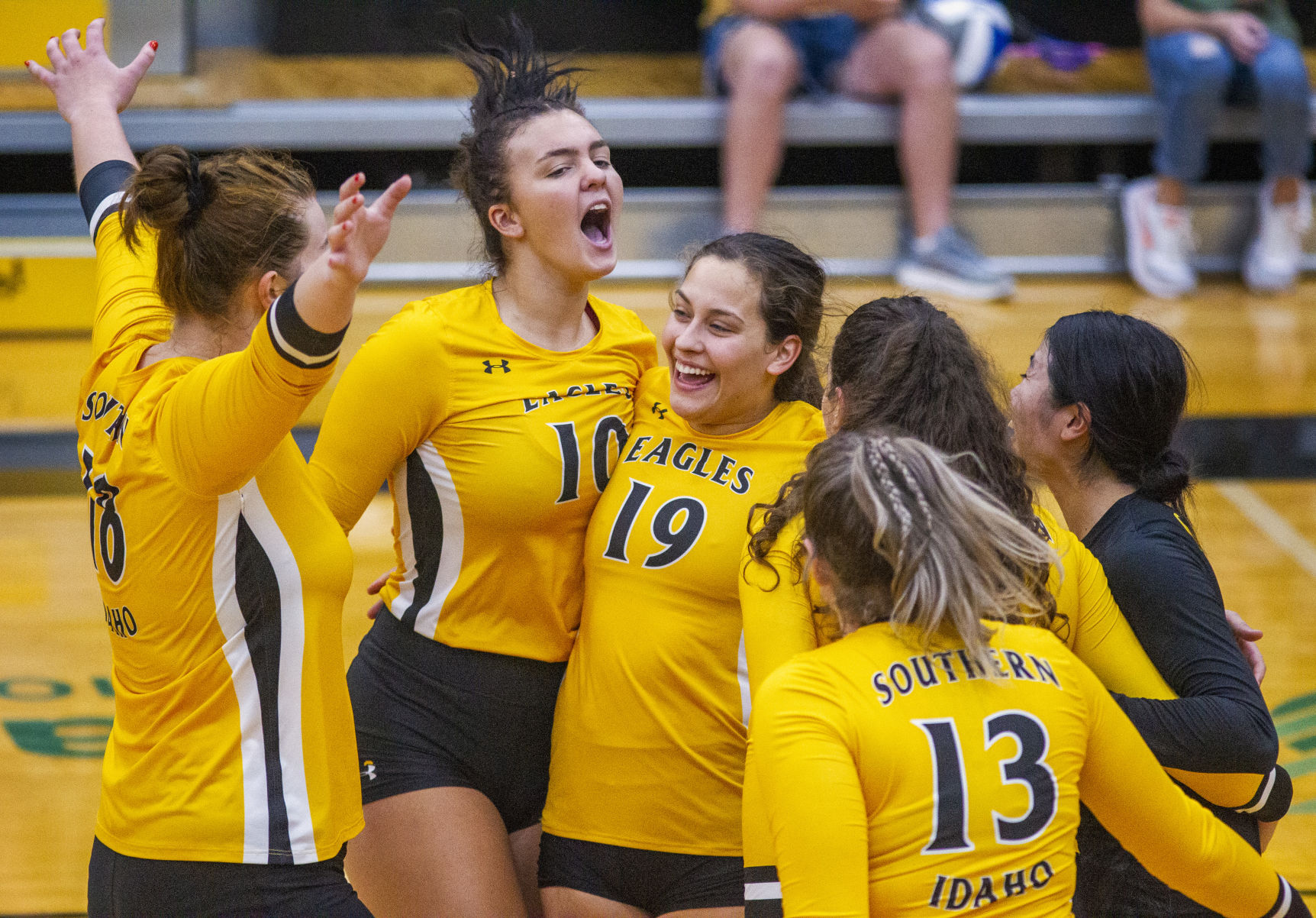 CSI beats Blue Mountain Community College